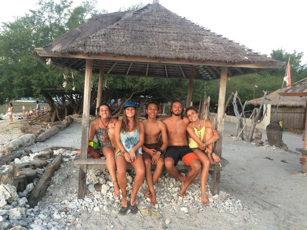 Jeges Homestay Senggigi Eksteriør billede
