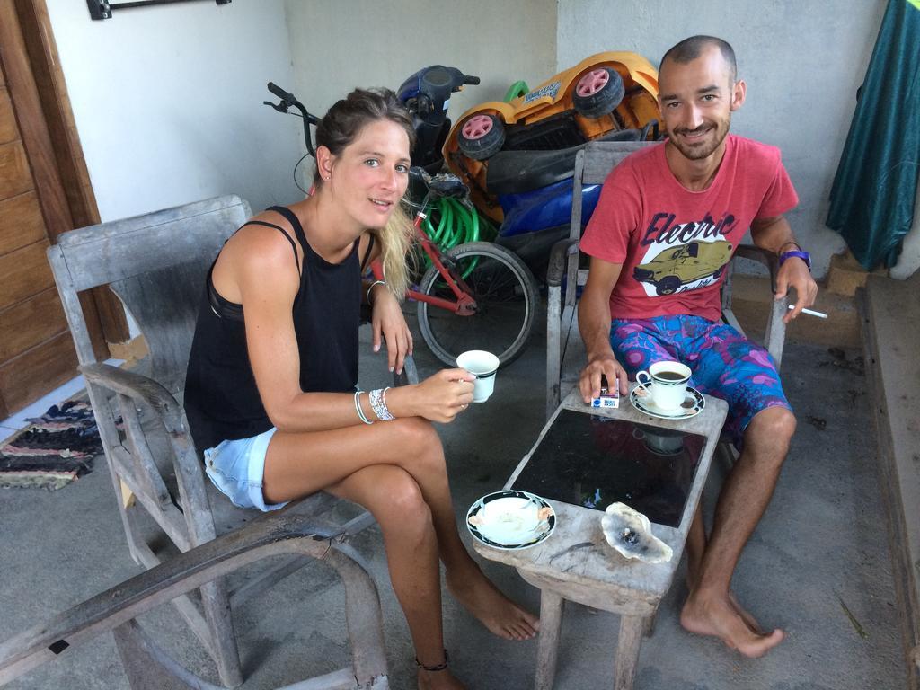 Jeges Homestay Senggigi Eksteriør billede