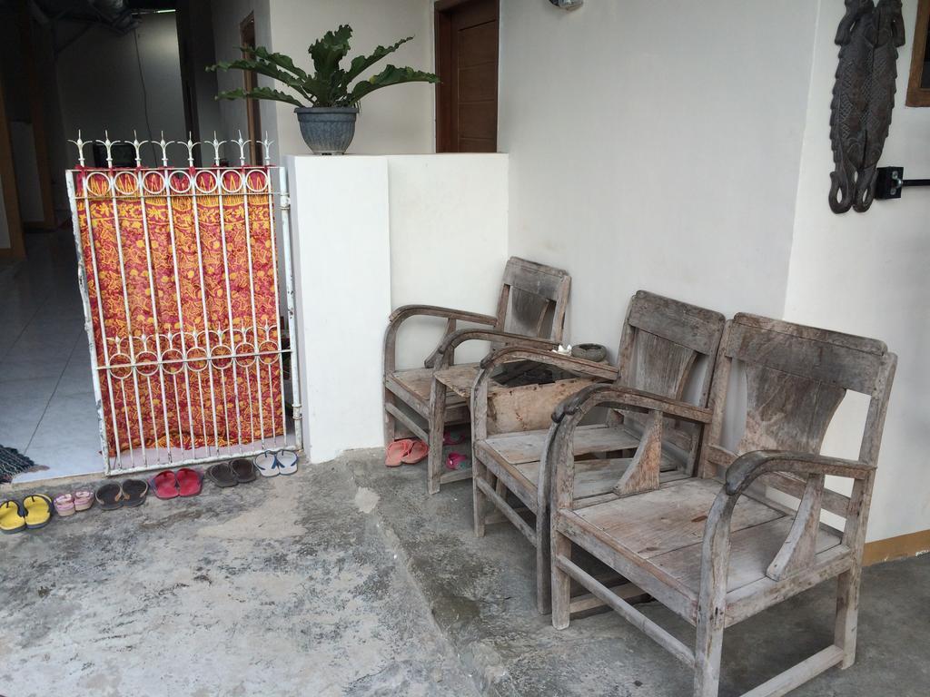 Jeges Homestay Senggigi Eksteriør billede